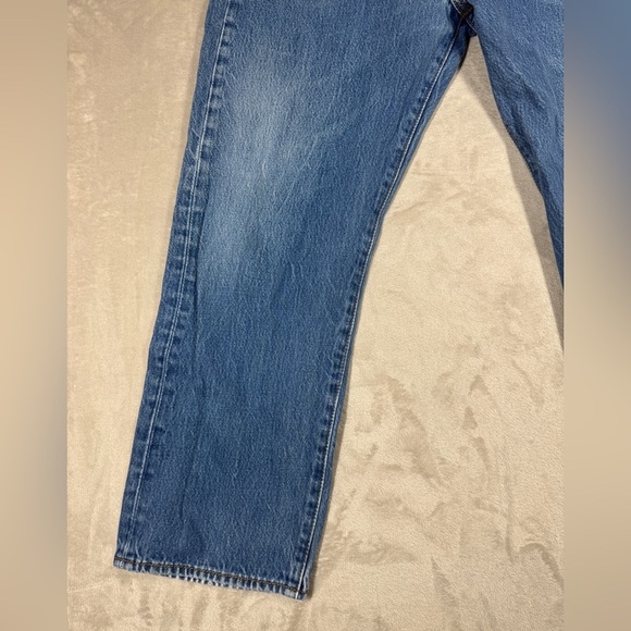 Levi’s Men’s 501 Original Shrink to Fit Button Fly Men’s Straight Blue Jeans 38 - Picture 9 of 16
